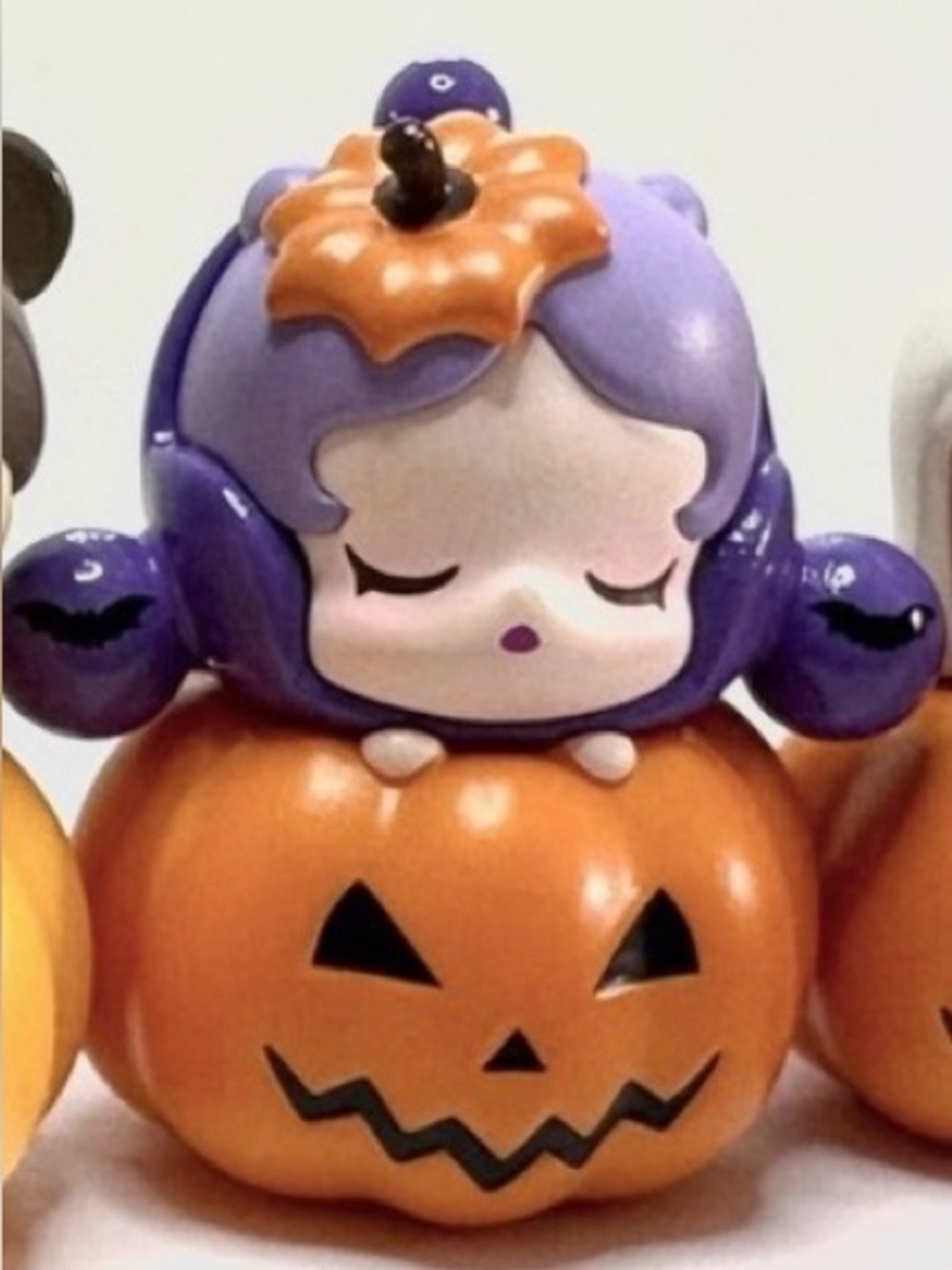 Skullpanda Halloween Pop Bean. 🎃 - Picture 3 of 3
